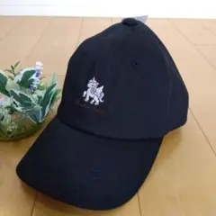 ☆セール☆　♥ユニコーン刺繍の黒キャップ♥