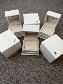 Item thumbnail for item 2a6a7120-78a4-4a21-977a-f1a60895e08f