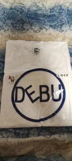 DEBU Tシャツ新品