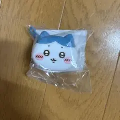 ちいかわ　おかおミニシリコンポーチ　ハチワレ