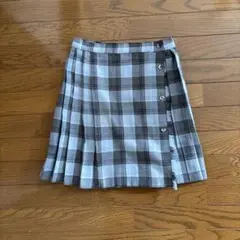 JODHPUR グレーと水色のチェック柄プリーツスカート