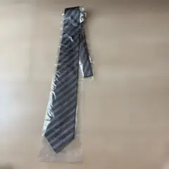 Lesparre シルク100% ストライプネクタイ グレー系