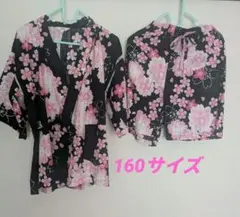 キッズ甚平 黒地に桜の花柄 半袖・ショートパンツ付き
