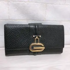 《美品》GUCCI(グッチ)長財布