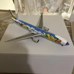ANA ボーイング777-300 1/200 飛行機模型