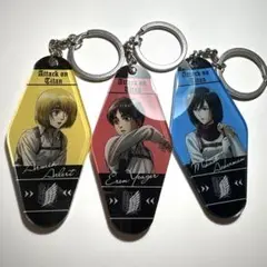 進撃の巨人 エレン＆ミカサ＆アルミン キーホルダー