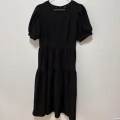 Dazy 半袖ワンピース　黒　ブラック 裏地付き