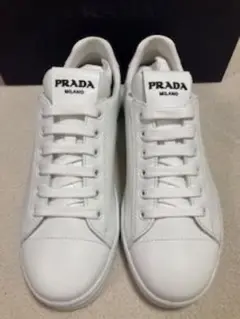 PRADA プラダ スニーカー 白 ホワイト レディース 25