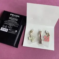 PRADA ノベルティ　チャーム