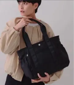 セール　美品　OPAQUE.CLIPブラック　マルチポケットトートバッグ