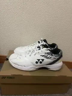 YONEX シューズ 65 桃田モデル