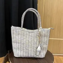 タッセル付きカゴバッグ　クリーム　イエロー　ブルー　グレー