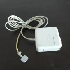 Apple 45W MagSafe 2 Power Adapter