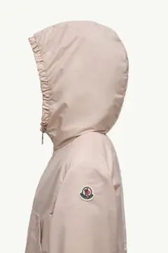 新品未使用◇Moncler ナイロンジャケットSARIA 8Y 130 女の子