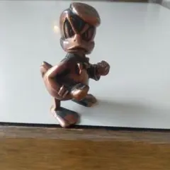 ドナルドダック　ブロンズ　フィギュア