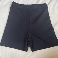 黒パンツ メッシュ