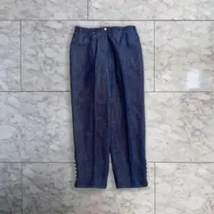 Item thumbnail for item 43815714-bf63-4751-b573-68e344bc006e