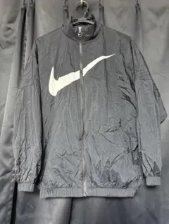 Nike ブラック ナイロン セットアップ 現行型