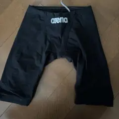 arena 水着