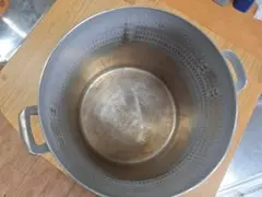 Item thumbnail for item 75f13265-fbfb-46ca-88d7-20e7a87d8d6a