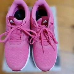 Item thumbnail for item 16cfa5dd-734b-44a0-b21c-145084aeb964