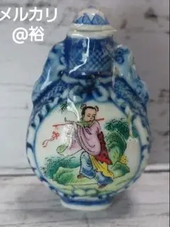 ★骨董品 笛吹唐子絵柄の鼻煙壷