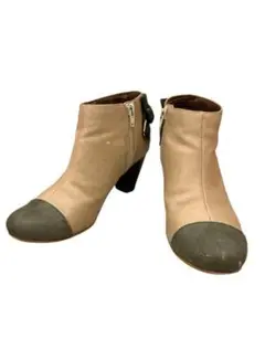 Item thumbnail for item e60a4d35-1ec6-46c5-80a1-b75a754480de