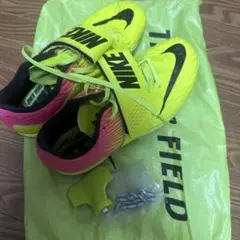 陸上　スパイク　NIKE