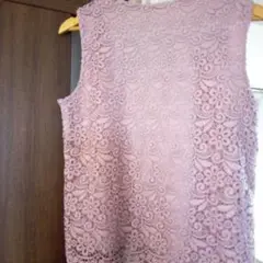 UNIQLO　レース　ノースリーブ くすみピンク