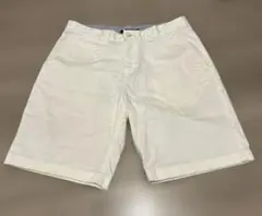 TOMMY HILFIGER ホワイトショートパンツ