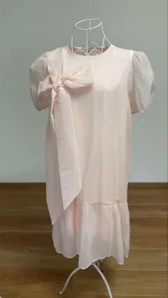 「新品」女性用ワンピース(ライトピンク)