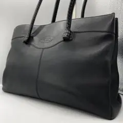 トッズ ハンド トートバッグ 肩掛け A4◎ レザー ロゴ型押し レディース 黒