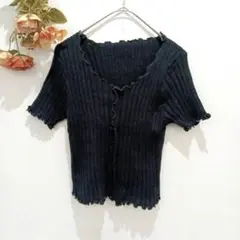 ★ティーアンドワークス★フリル半袖トップス【M】柄 リブニット 黒