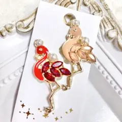ハンドメイドイヤリング【No.076】痛くない フラミンゴ アシンメトリー 綺麗