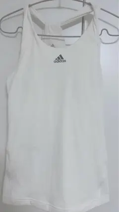 adidas ホワイト ストラップバック タンクトップ+レギンス