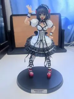 涼宮ハルヒ ゴスロリvar. 1/7 フィギュア