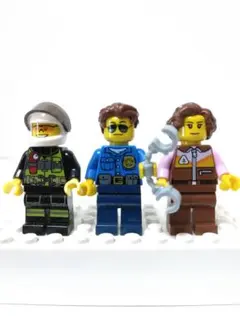 LEGO レゴ ミニフィグ 3体 ポリス系 パーツ 手錠 女の子 消防士 まとめ
