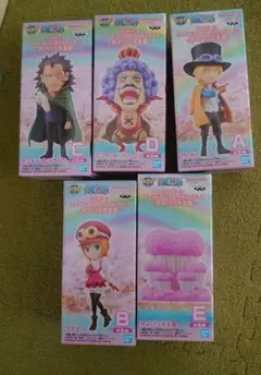 ワンピースワールドコレクタブルフィギュア　カマバッカ王国　5種セット