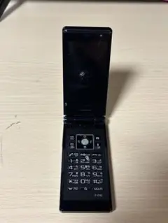 ドコモ F-01Eジャンク 在庫1