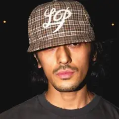 Item thumbnail for item af1bf9f1-b0e1-4e4f-8dcb-0323c7639488