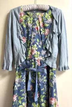 値下げしました！ローラアシュレイ　水色 花柄　ワンピースとボレロのセット