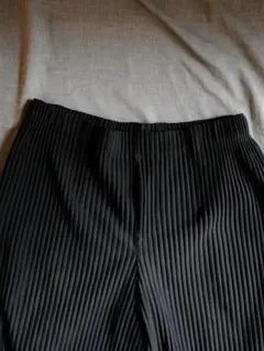 [HOMME PLISSE] WIDE SLACKS 3 BLACK