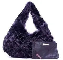 BOTTEGA VENETA/リアルファー ポーチ付き ワンショルダーバッグ