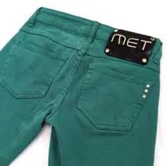 Item thumbnail for item deee7d0f-173e-4bf1-9425-8441eaa15d32