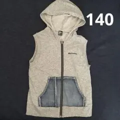 Item thumbnail for item 5030c422-e5e5-4e60-be1b-51bb8551e8b3