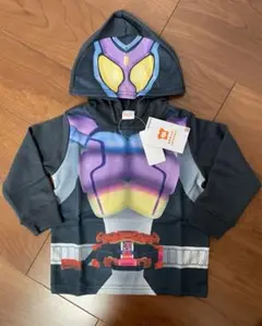 バンダイ　100cmサイズ　仮面ライダーガヴ　変身パーカー　なりきりパーカー