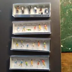 鉄道模型HOゲージ　フィギュア４セット