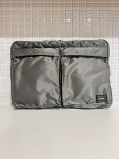 Item thumbnail for item 921da031-fd3e-4741-89a4-484da0fd5cf5