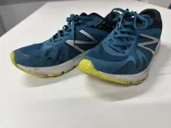 ニューバランス　VAZEEURGE 27.5