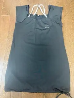 DANSKIN スポーツウェア 黒 ストラップ付き　M